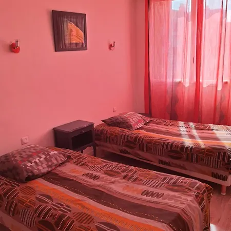 Saint Lys Apartman *
